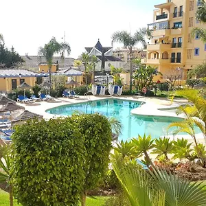 https://los-almendros-san-pedro-de-alcantara.es-andalucia.com