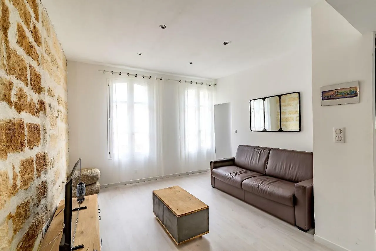 شقة Chambre Et Appartements Entre Le Pont D Avignon Et Le Palais Des Papes فرنسا